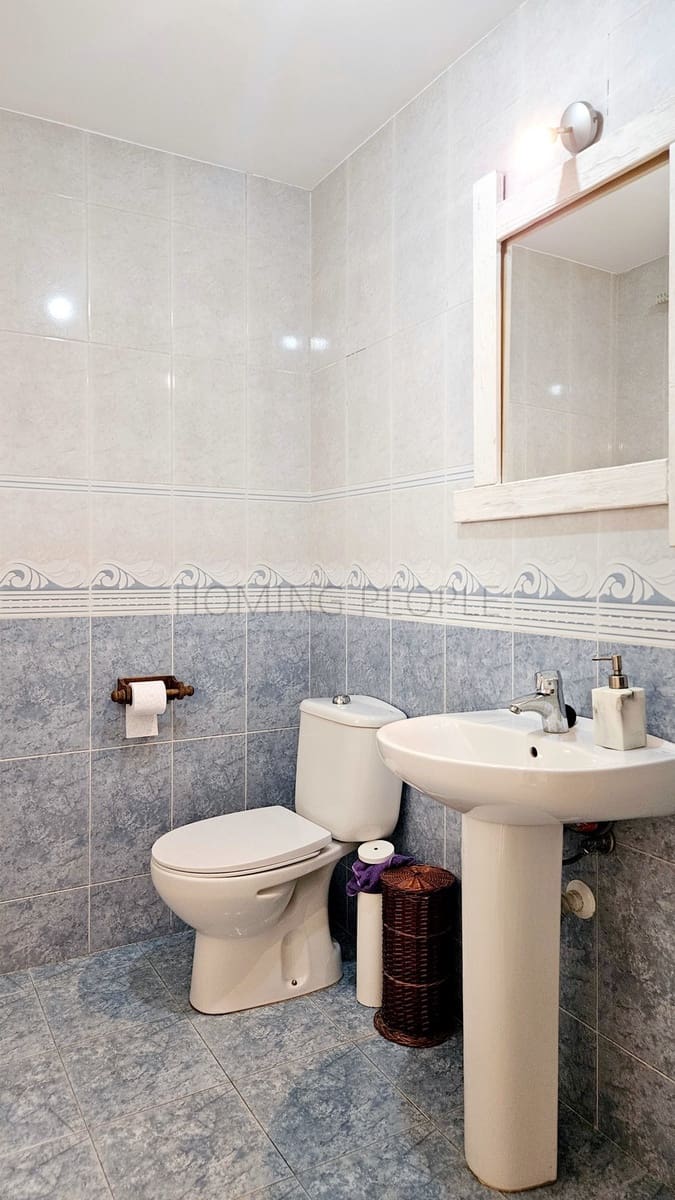 3 bedroom Terraced Villa for rent in Almunecar with garage - € 1,200 (Ref: 9928864)