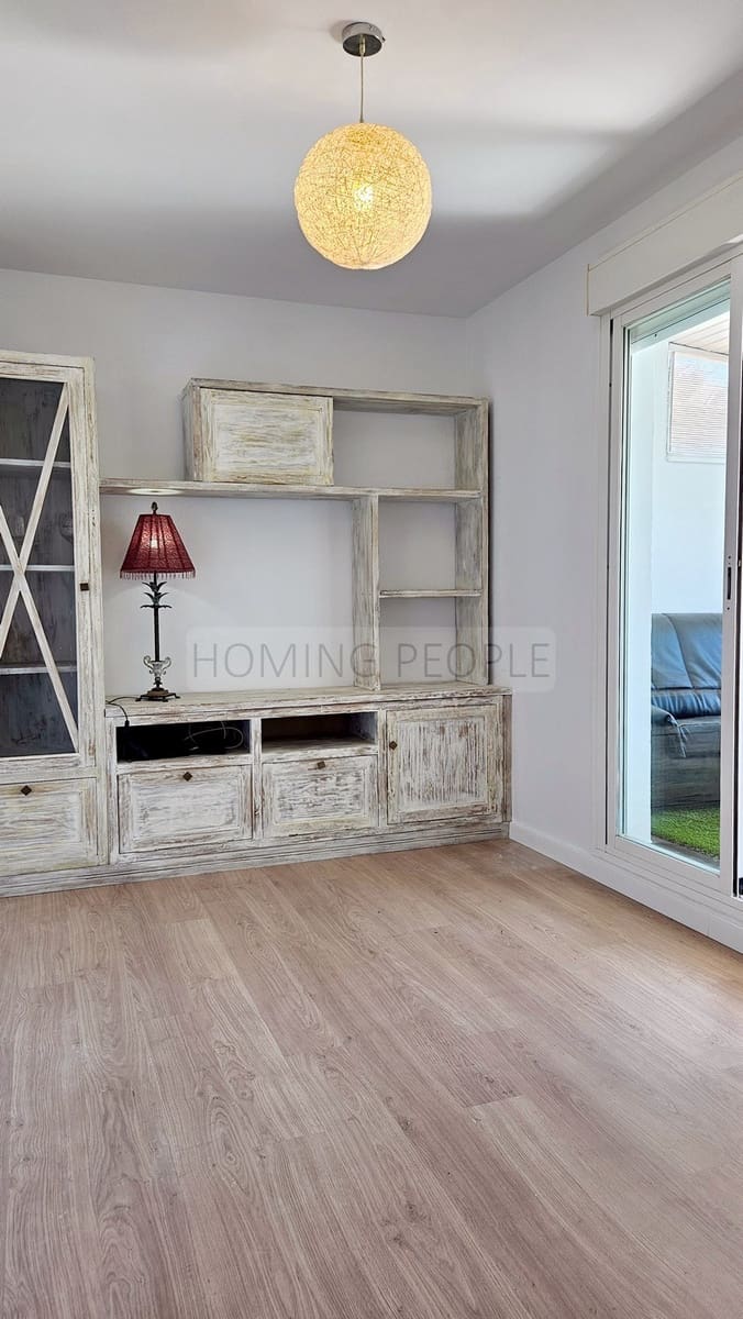 3 bedroom Terraced Villa for rent in Almunecar with garage - € 1,200 (Ref: 9928864)