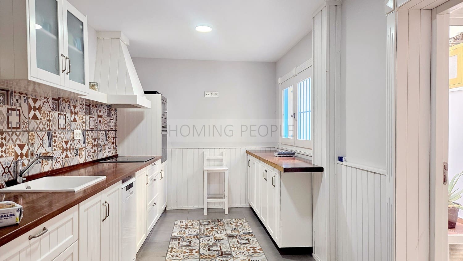 3 bedroom Terraced Villa for rent in Almunecar with garage - € 1,200 (Ref: 9928864)