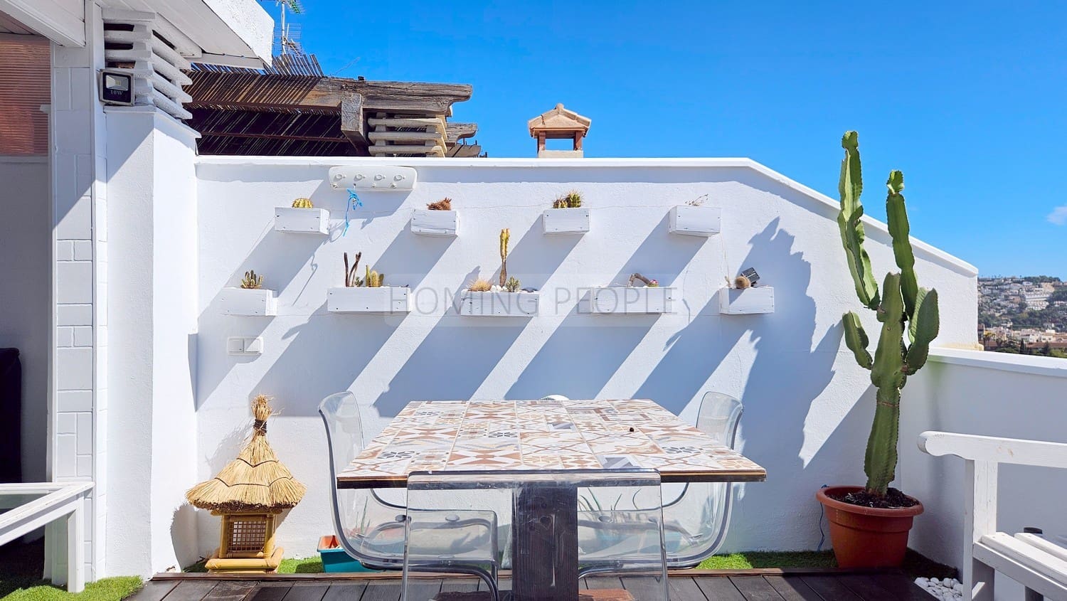3 bedroom Terraced Villa for rent in Almunecar with garage - € 1,200 (Ref: 9928864)