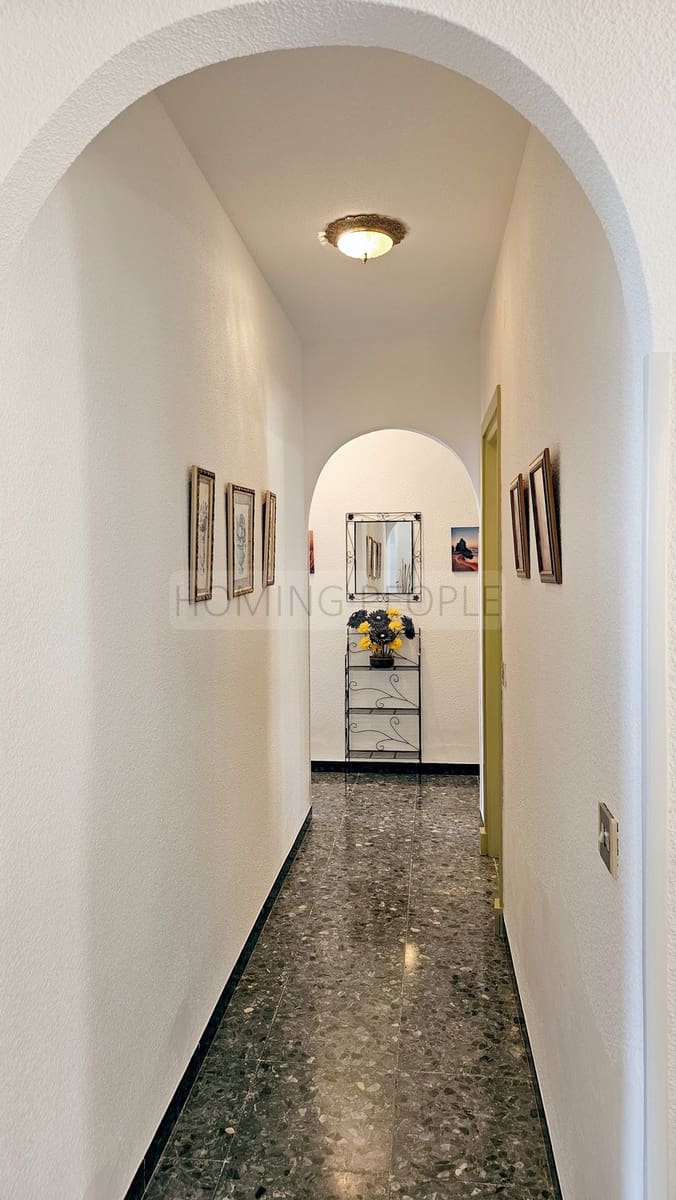 3 quarto Moradia para arrendar em Cotobro com piscina garagem - 1 900 € (Ref: 9928865)