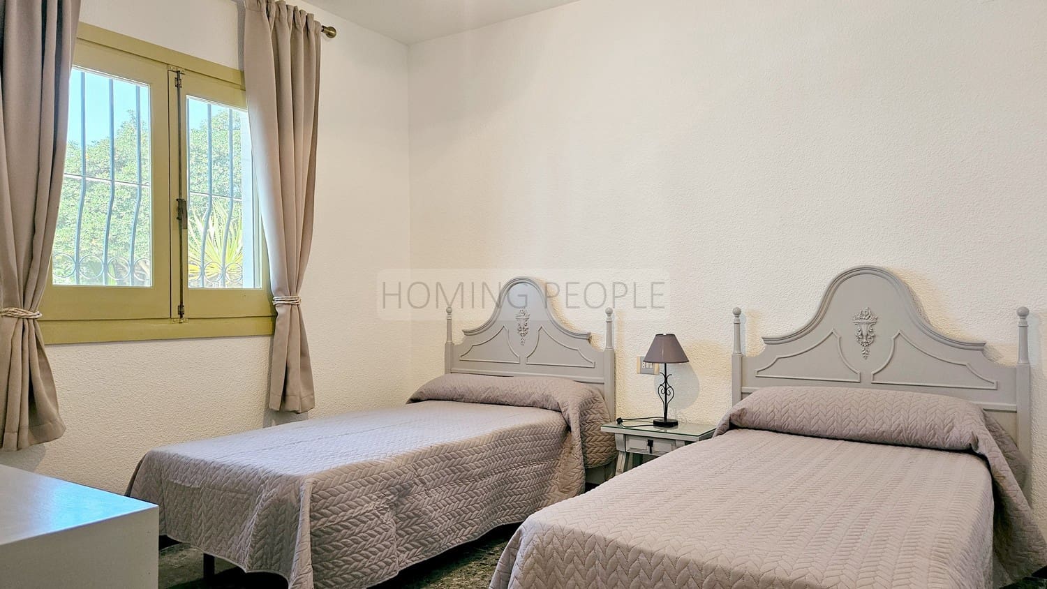 3 quarto Moradia para arrendar em Cotobro com piscina garagem - 1 900 € (Ref: 9928865)