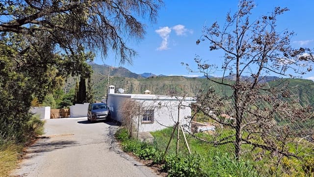 2 bedroom Finca/Country House for rent in Almuñécar with pool garage - € 1,400 (Ref: 9937553)