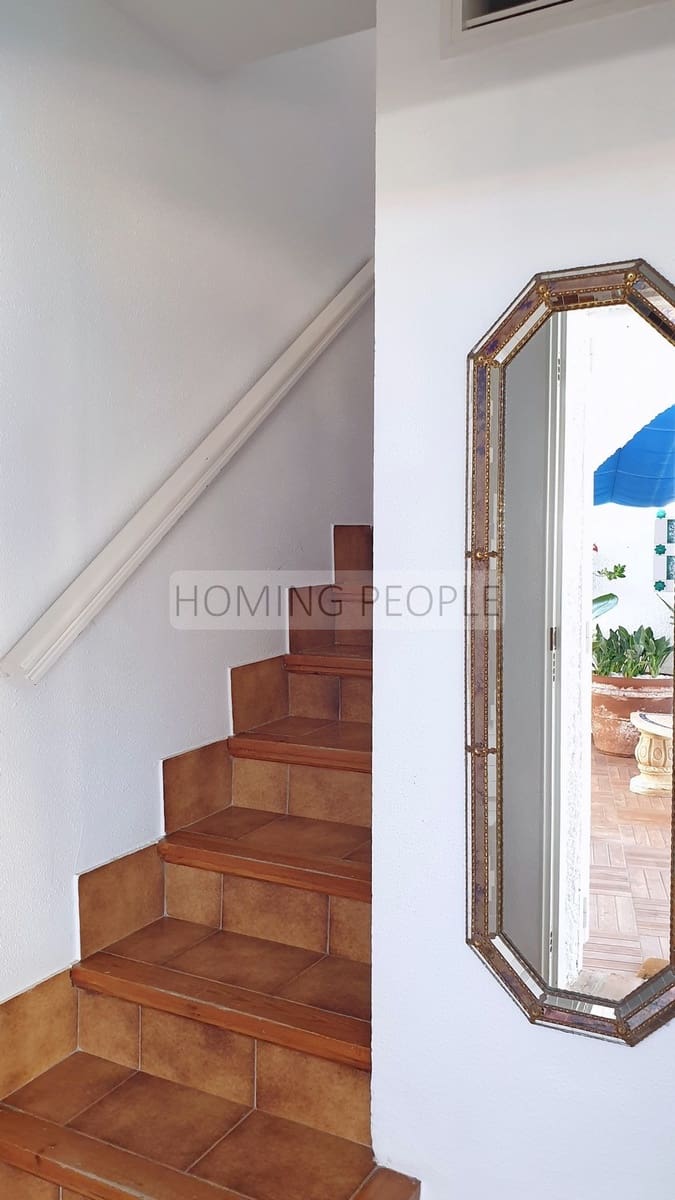 3 slaapkamer Villa te huur in Almunecar met zwembad garage - € 4.900 (Ref: 9964943)