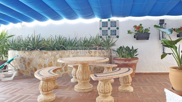 3 bedroom Villa for rent in Almuñécar with pool garage - € 4,900 (Ref: 9964943)