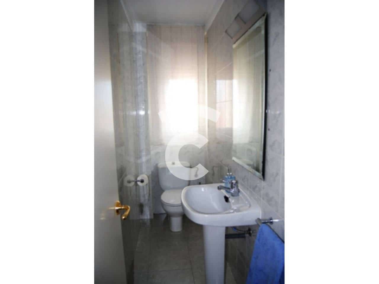 3 quarto Apartamento para arrendar em Vic com garagem - 450 € (Ref: 10031351)