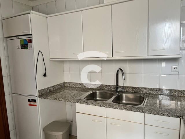 1 sypialnia Mieszkanie do wynajęcia w Vic z garażem - 694 € (Ref: 10048654)
