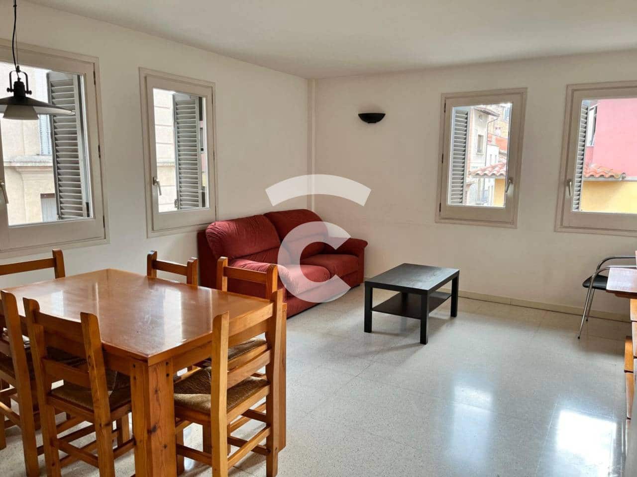 1 sypialnia Mieszkanie do wynajęcia w Vic z garażem - 694 € (Ref: 10048654)