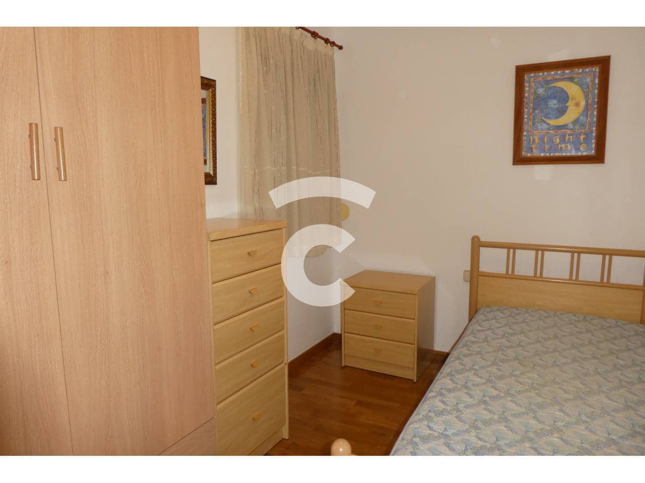 3 camera da letto Appartamento da affittare in Vic - 594 € (Rif: 10048655)