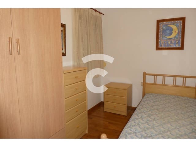 3 sypialnia Mieszkanie do wynajęcia w Vic - 594 € (Ref: 10048655)
