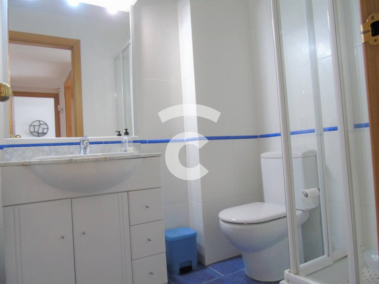 4 slaapkamer Appartement te huur in Vic - € 458 (Ref: 10048656)