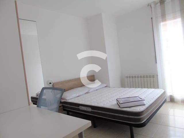 4 sypialnia Apartament do wynajęcia w Vic - 442 € (Ref: 10048657)