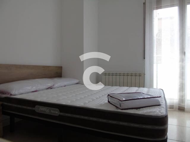 4 sypialnia Apartament do wynajęcia w Vic - 442 € (Ref: 10048657)