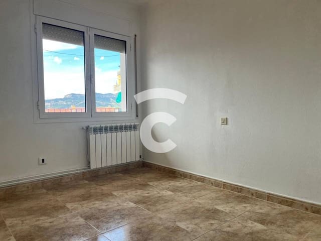5 soveværelse Lejlighed til salg i Torelló - € 197.000 (Ref: 10085337)