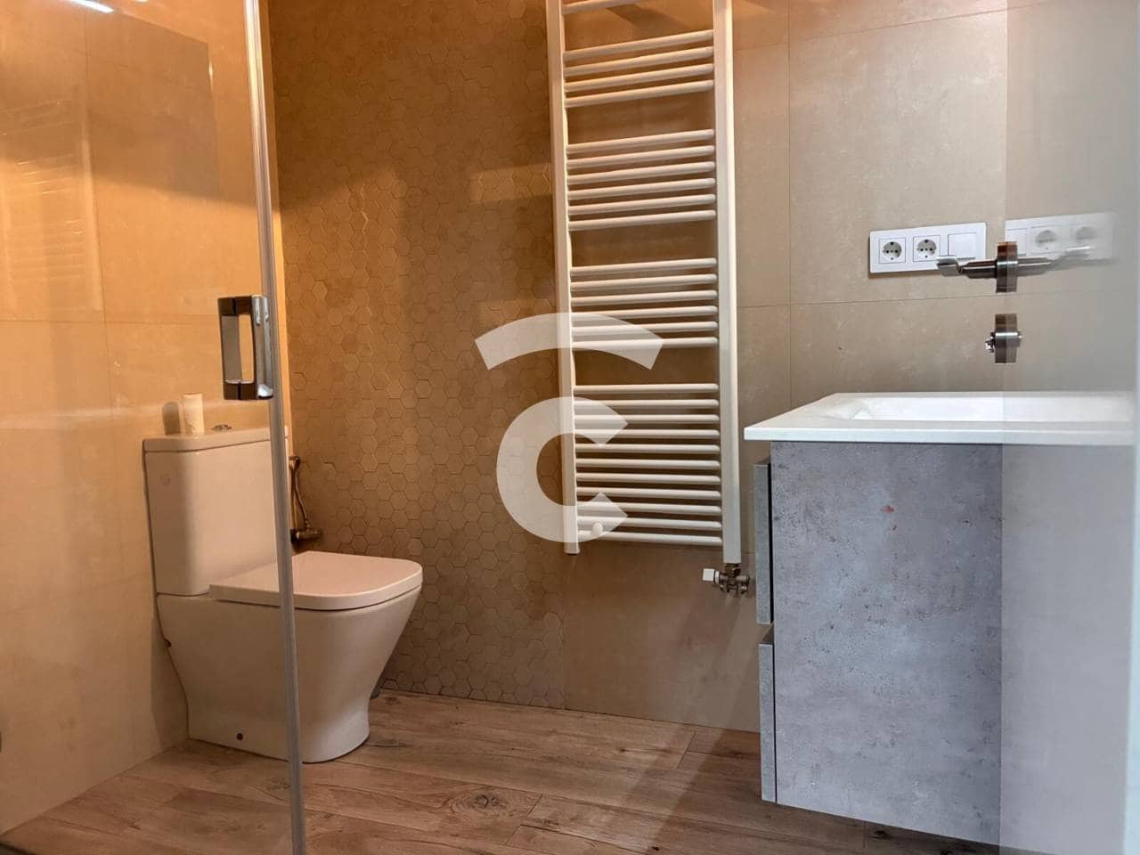 3 slaapkamer Finca/Landhuis te huur in Calldetenes met garage - € 1.222 (Ref: 10101300)