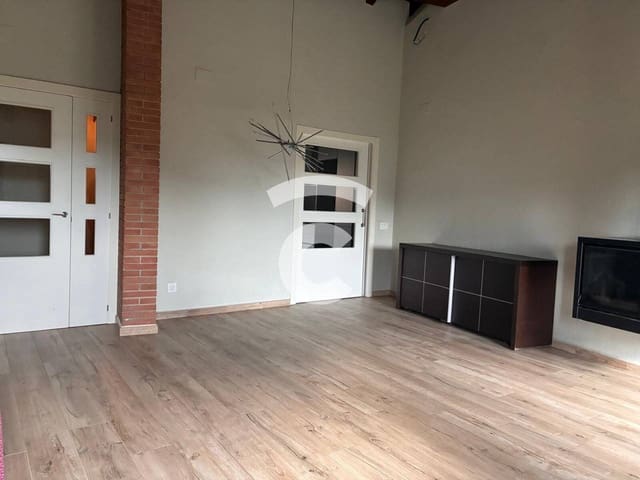 3 slaapkamer Finca/Landhuis te huur in Calldetenes met garage - € 1.222 (Ref: 10101300)