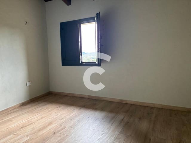 3 slaapkamer Finca/Landhuis te huur in Calldetenes met garage - € 1.222 (Ref: 10101300)