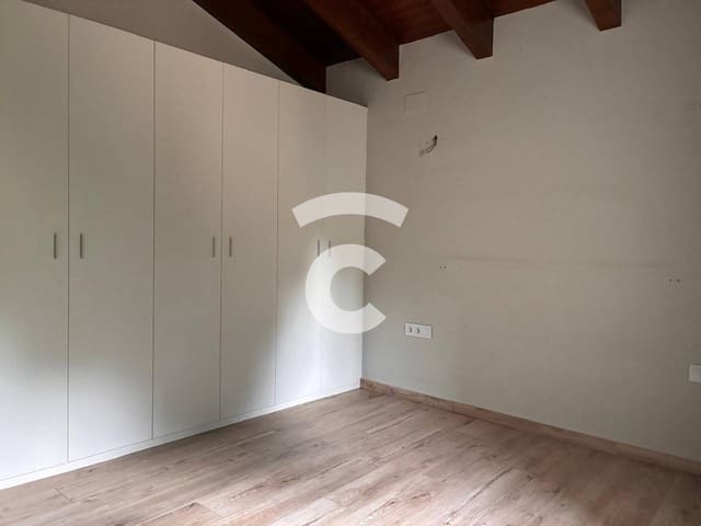 3 slaapkamer Finca/Landhuis te huur in Calldetenes met garage - € 1.222 (Ref: 10101300)