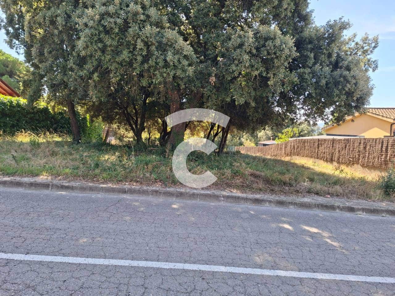 Terre non Aménagée à vendre à Seva - 85 000 € (Ref: 10123344)