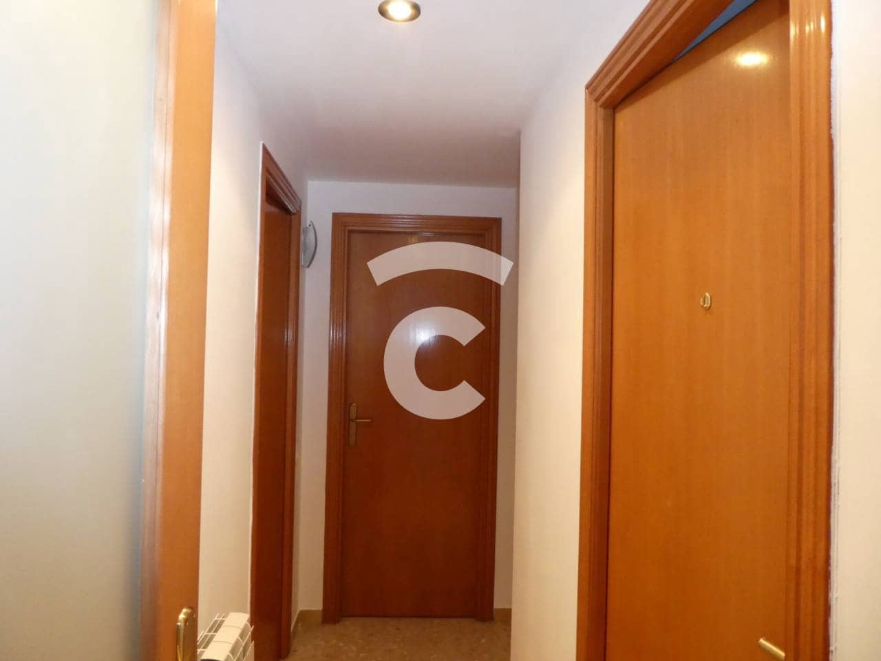 2 bedroom Flat for sale in Vic with garage - € 199,500 (Ref: 8534648)