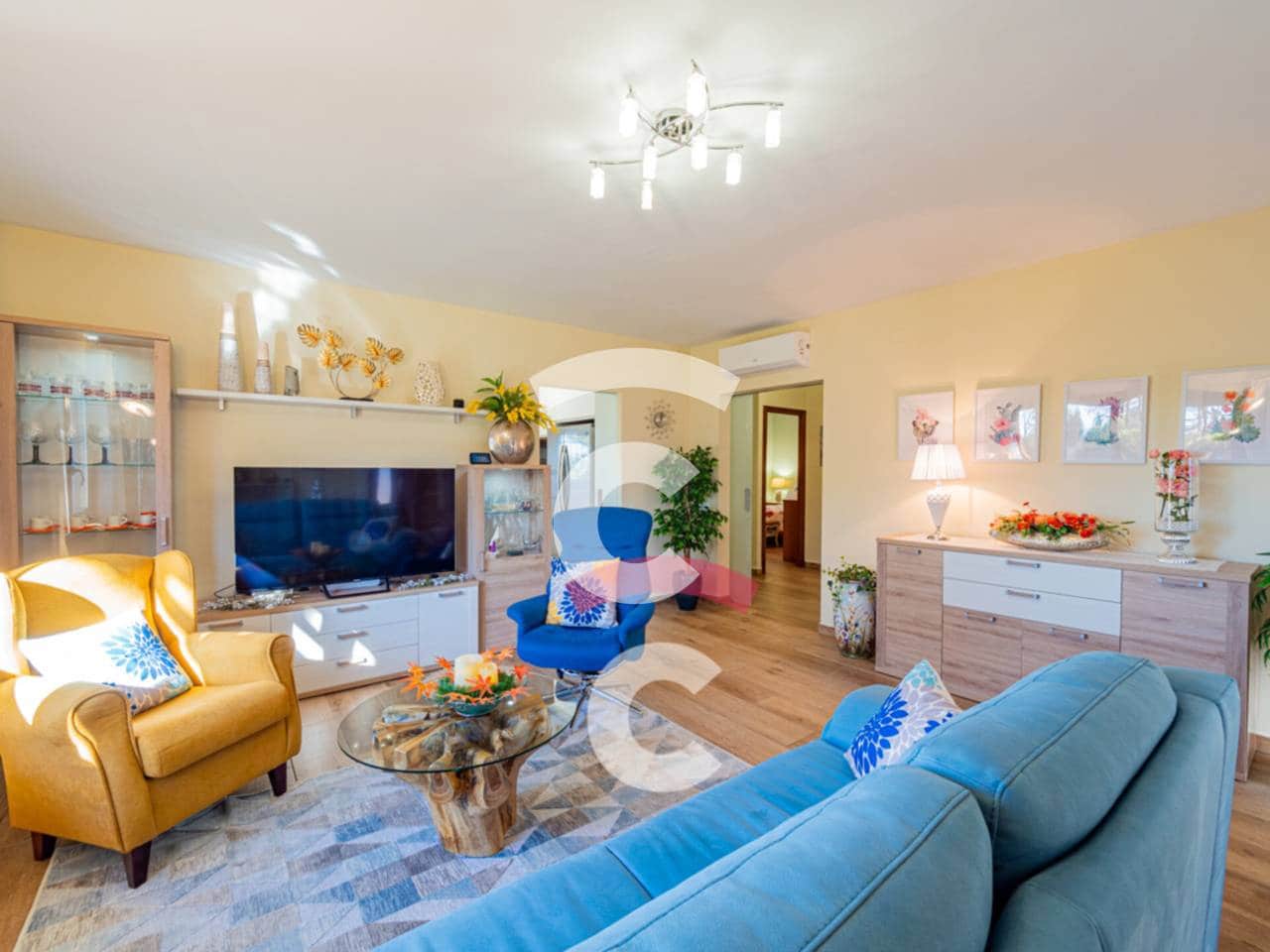 3 sypialnia Willa na sprzedaż w Perafita z basenem garażem - 440 650 € (Ref: 8534658)