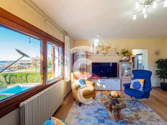 3 soveværelse Villa til salg i Perafita med swimmingpool garage - € 440.650 (Ref: 8534658)