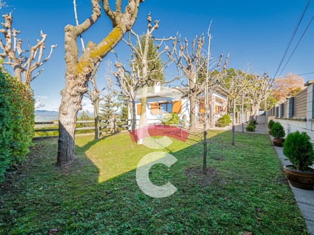 3 soveværelse Villa til salg i Perafita med swimmingpool garage - € 440.650 (Ref: 8534658)