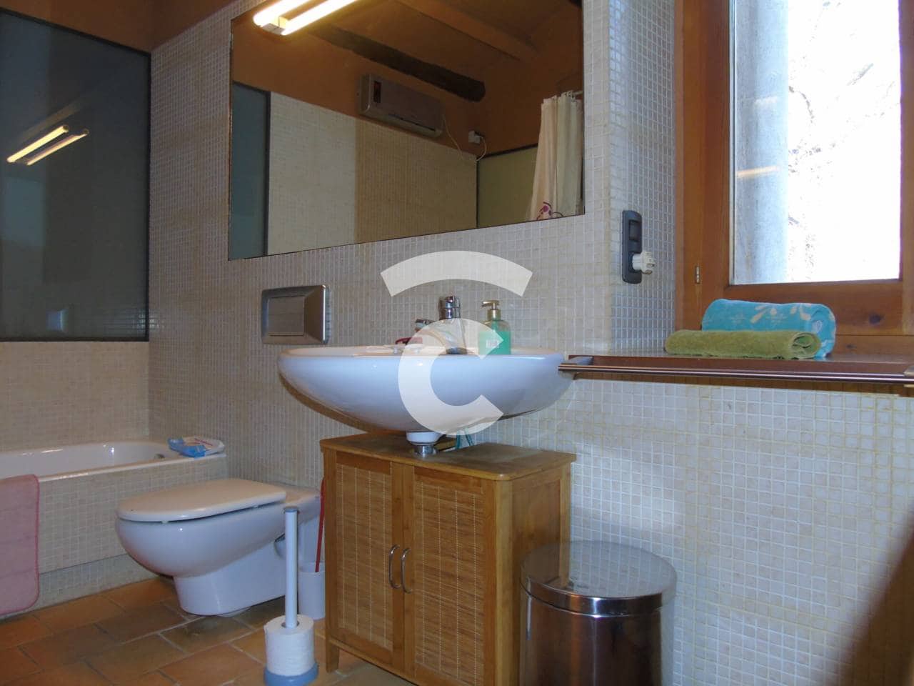 4 sypialnia Finka/Dom wiejski na sprzedaż w Les Llosses z garażem - 680 000 € (Ref: 8534667)