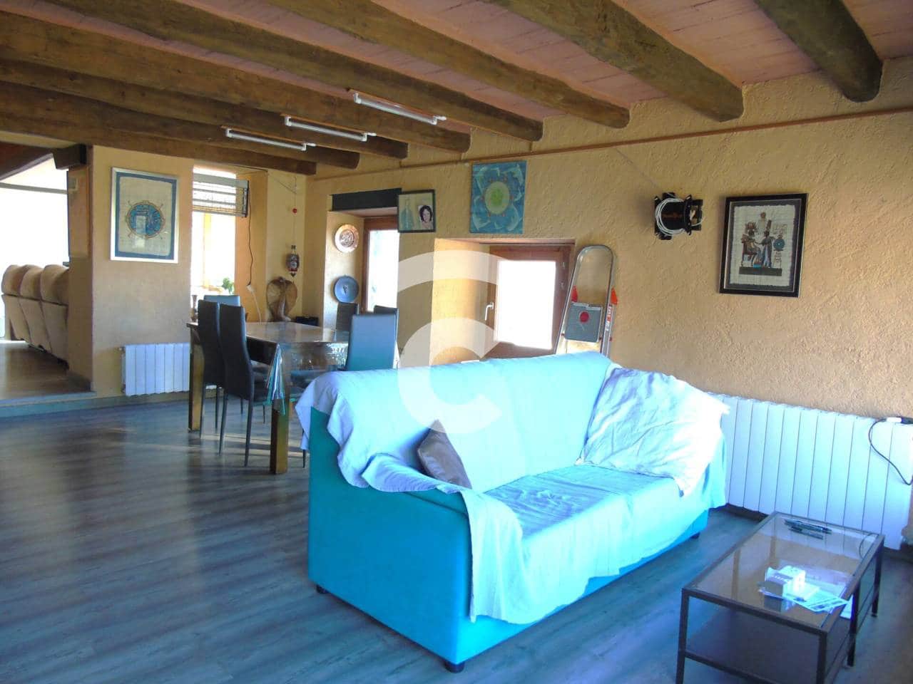 4 sypialnia Finka/Dom wiejski na sprzedaż w Les Llosses z garażem - 680 000 € (Ref: 8534667)