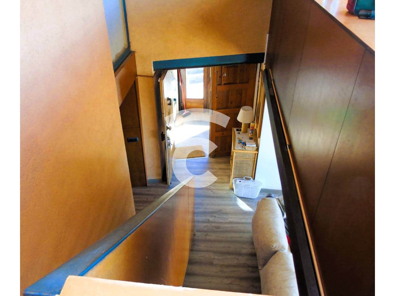 4 sypialnia Finka/Dom wiejski na sprzedaż w Les Llosses z garażem - 680 000 € (Ref: 8534667)