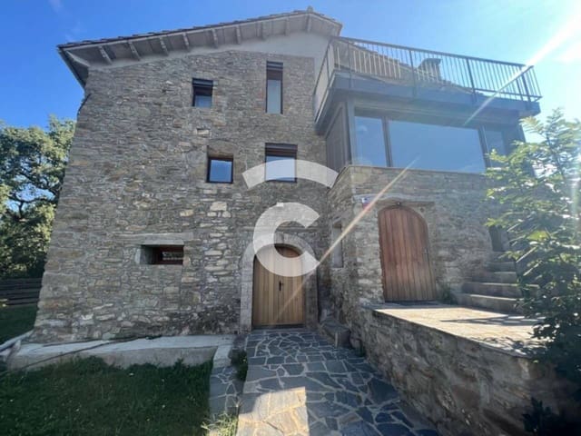 4 camera da letto Finca/Casa di Campagna in vendita in Les Llosses con garage - 680.000 € (Rif: 8534667)