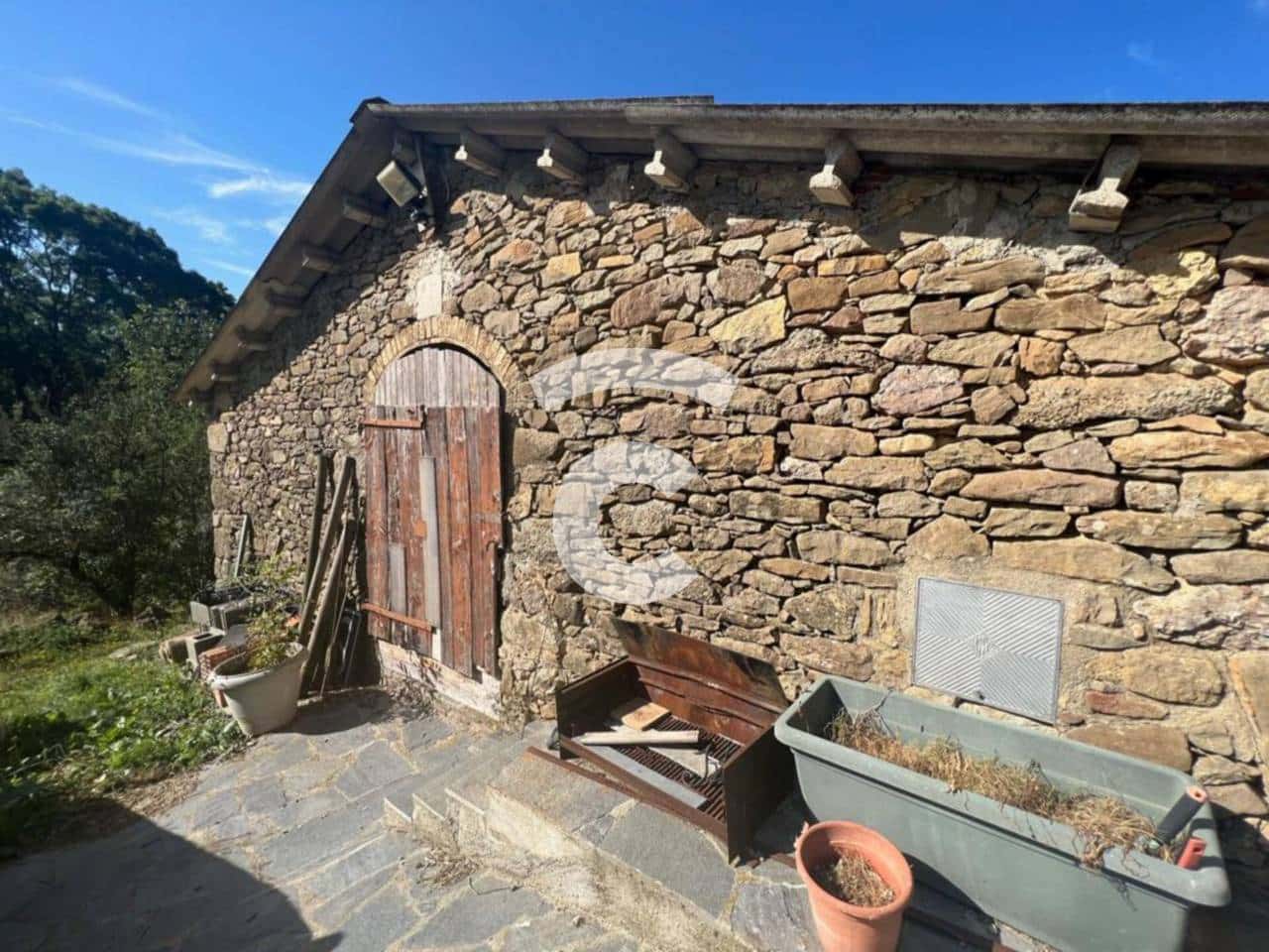 4 sypialnia Finka/Dom wiejski na sprzedaż w Les Llosses z garażem - 680 000 € (Ref: 8534667)