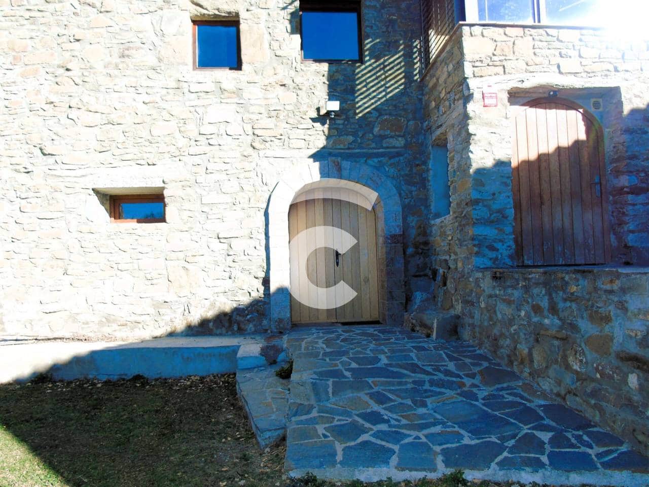 4 sypialnia Finka/Dom wiejski na sprzedaż w Les Llosses z garażem - 680 000 € (Ref: 8534667)