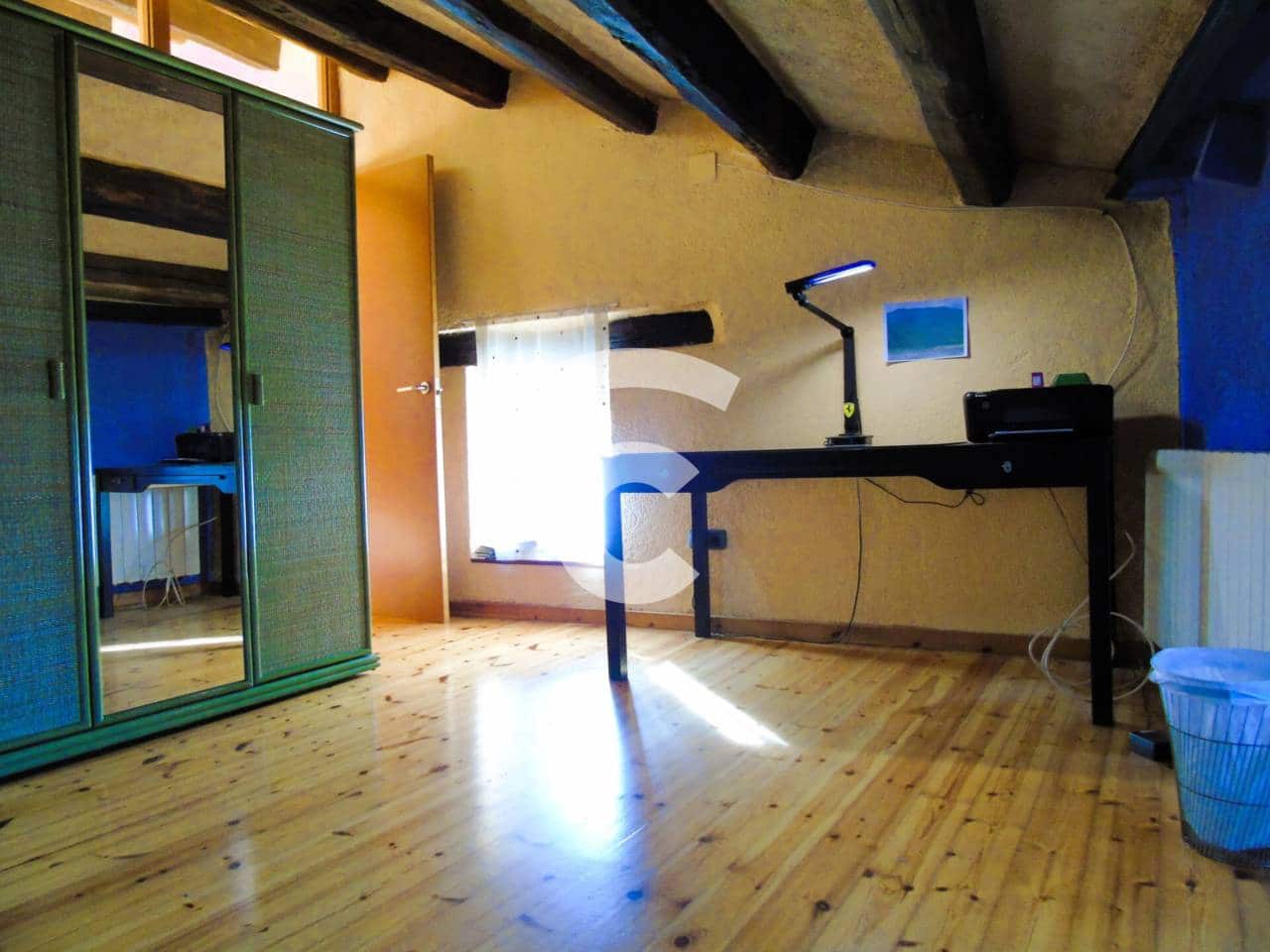 4 sypialnia Finka/Dom wiejski na sprzedaż w Les Llosses z garażem - 680 000 € (Ref: 8534667)