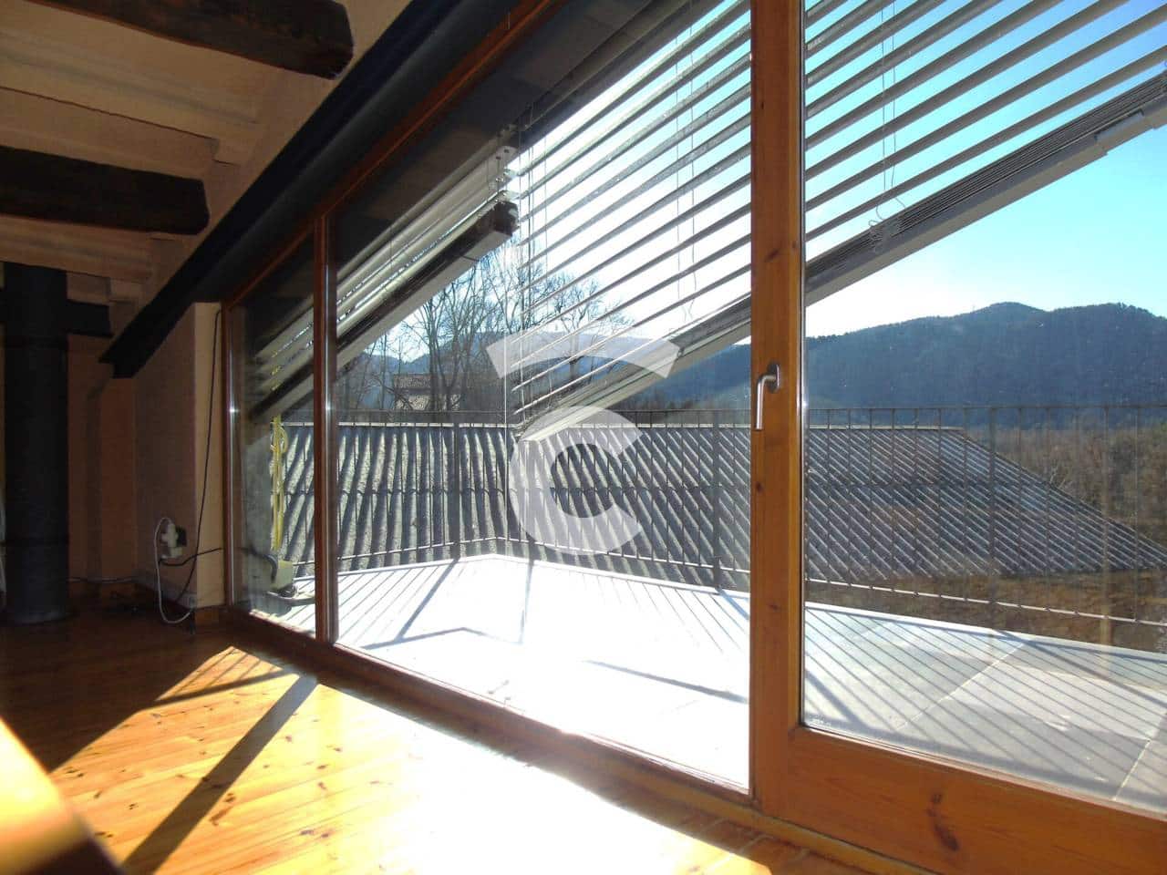 4 sypialnia Finka/Dom wiejski na sprzedaż w Les Llosses z garażem - 680 000 € (Ref: 8534667)