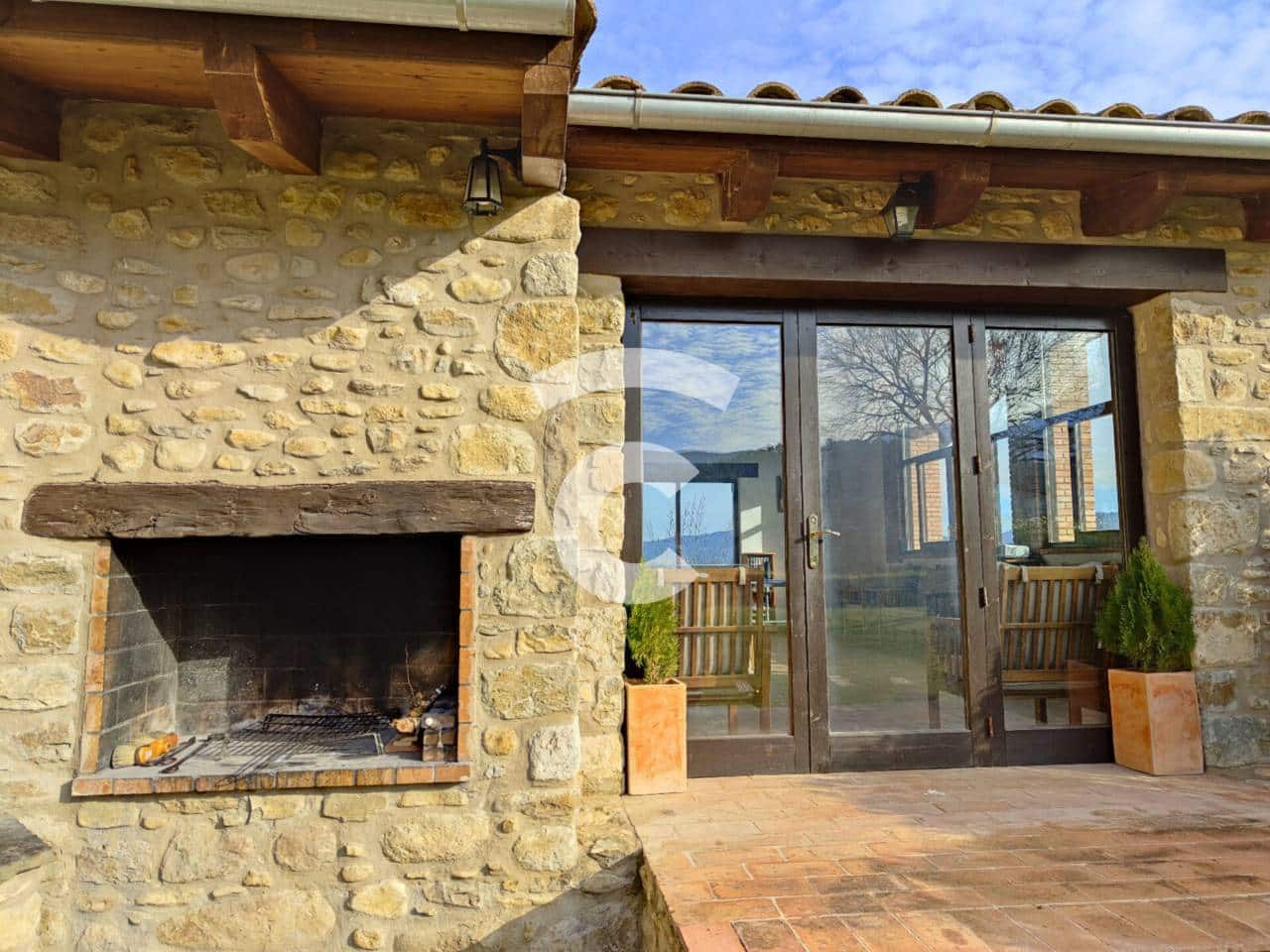 7 sovrum Finca/Hus på landet till salu i Mieres med pool garage - 995 000 € (Ref: 9331136)