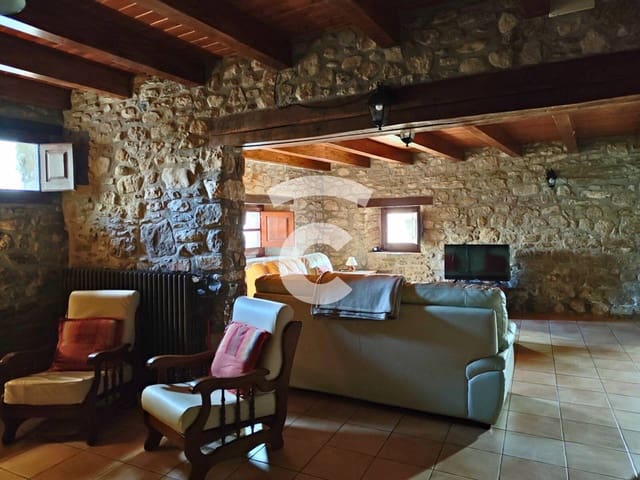 7 soveværelse Finca/Landehus til salg i Mieres med swimmingpool garage - € 995.000 (Ref: 9331136)