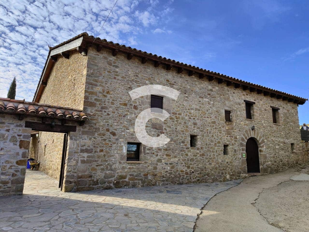 7 sovrum Finca/Hus på landet till salu i Mieres med pool garage - 995 000 € (Ref: 9331136)