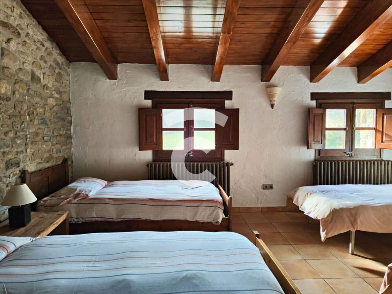 7 sovrum Finca/Hus på landet till salu i Mieres med pool garage - 995 000 € (Ref: 9331136)