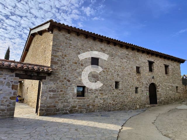 7 soveværelse Finca/Landehus til salg i Mieres med swimmingpool garage - € 995.000 (Ref: 9331136)