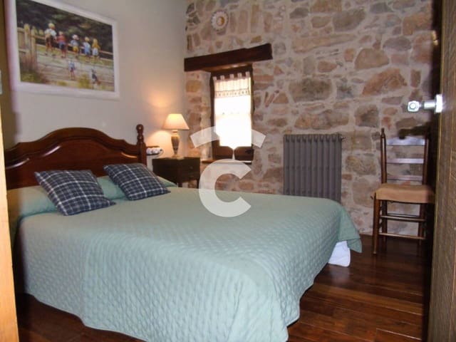 6 camera da letto Finca/Casa di Campagna in vendita in Ripoll con piscina garage - 950.000 € (Rif: 9331138)