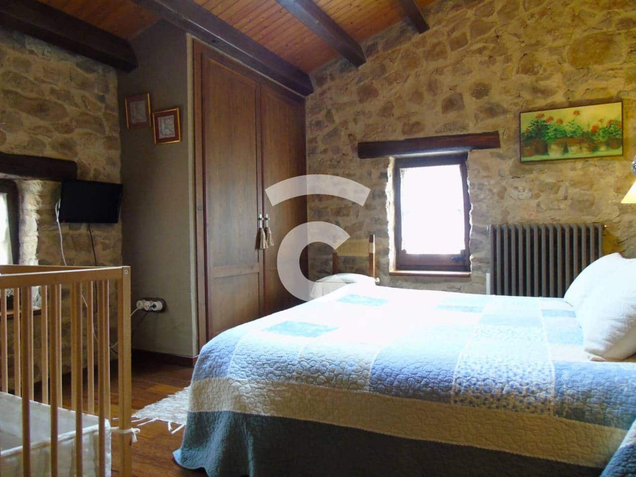 6 camera da letto Finca/Casa di Campagna in vendita in Ripoll con piscina garage - 950.000 € (Rif: 9331138)