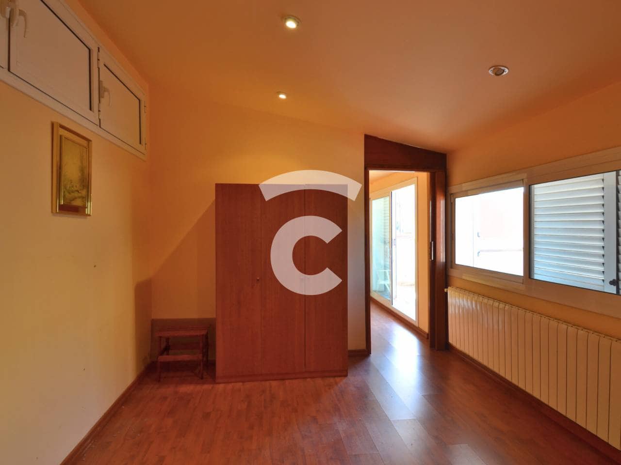 4 bedroom Villa for sale in Sant Feliu de Guixols with pool - € 350,000 (Ref: 9331144)