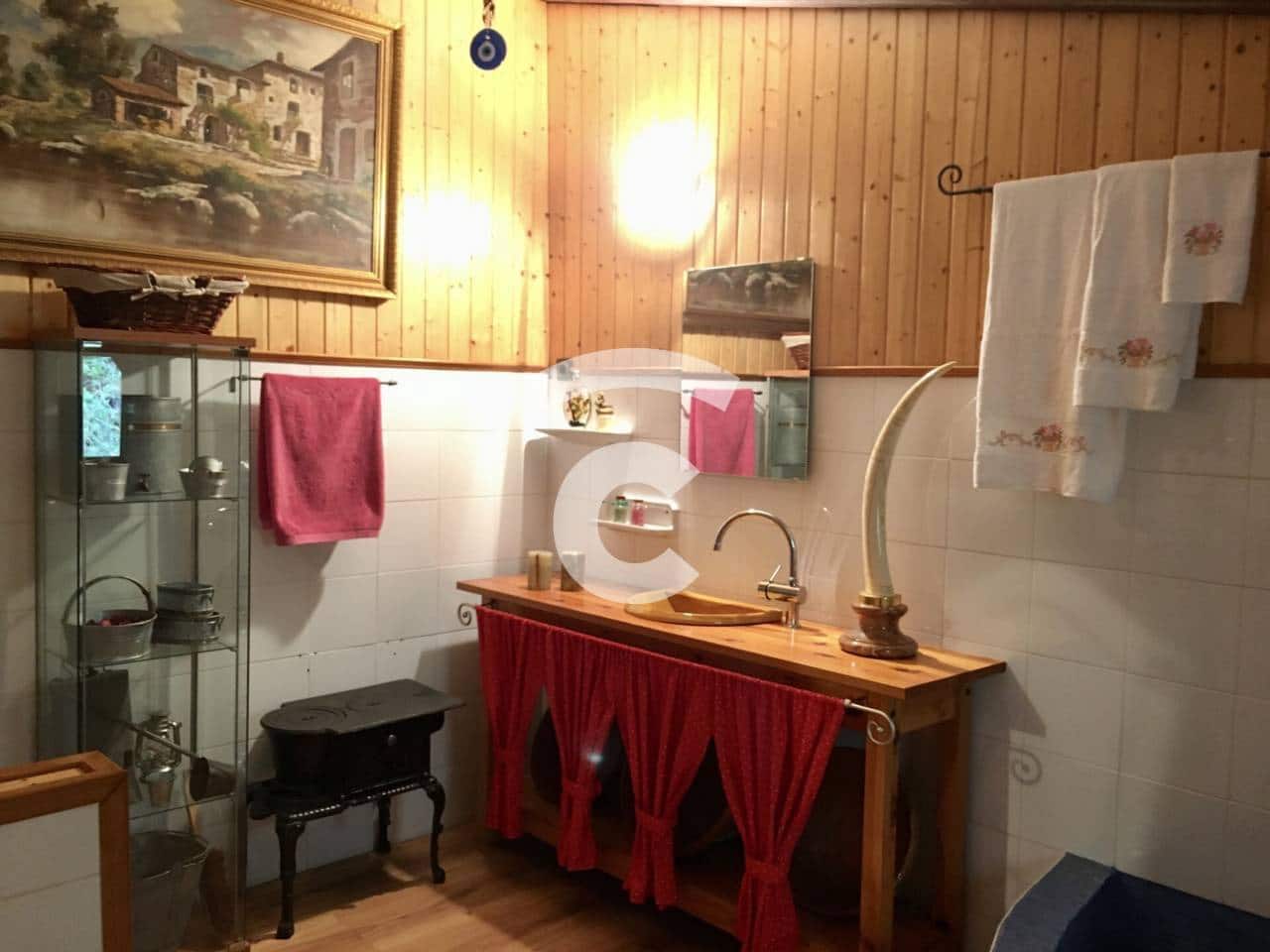 4 sovrum Finca/Hus på landet till salu i Arbucies - 395 000 € (Ref: 9331145)