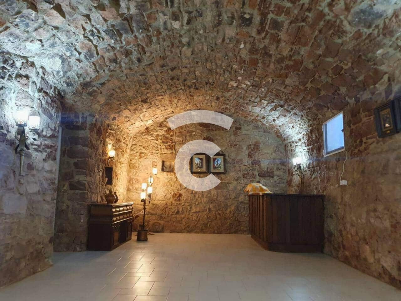 12 soverom Finca/Herregård til salgs i Sant Fruitos de Bages med svømmebasseng garasje - € 1 600 000 (Ref: 9331147)