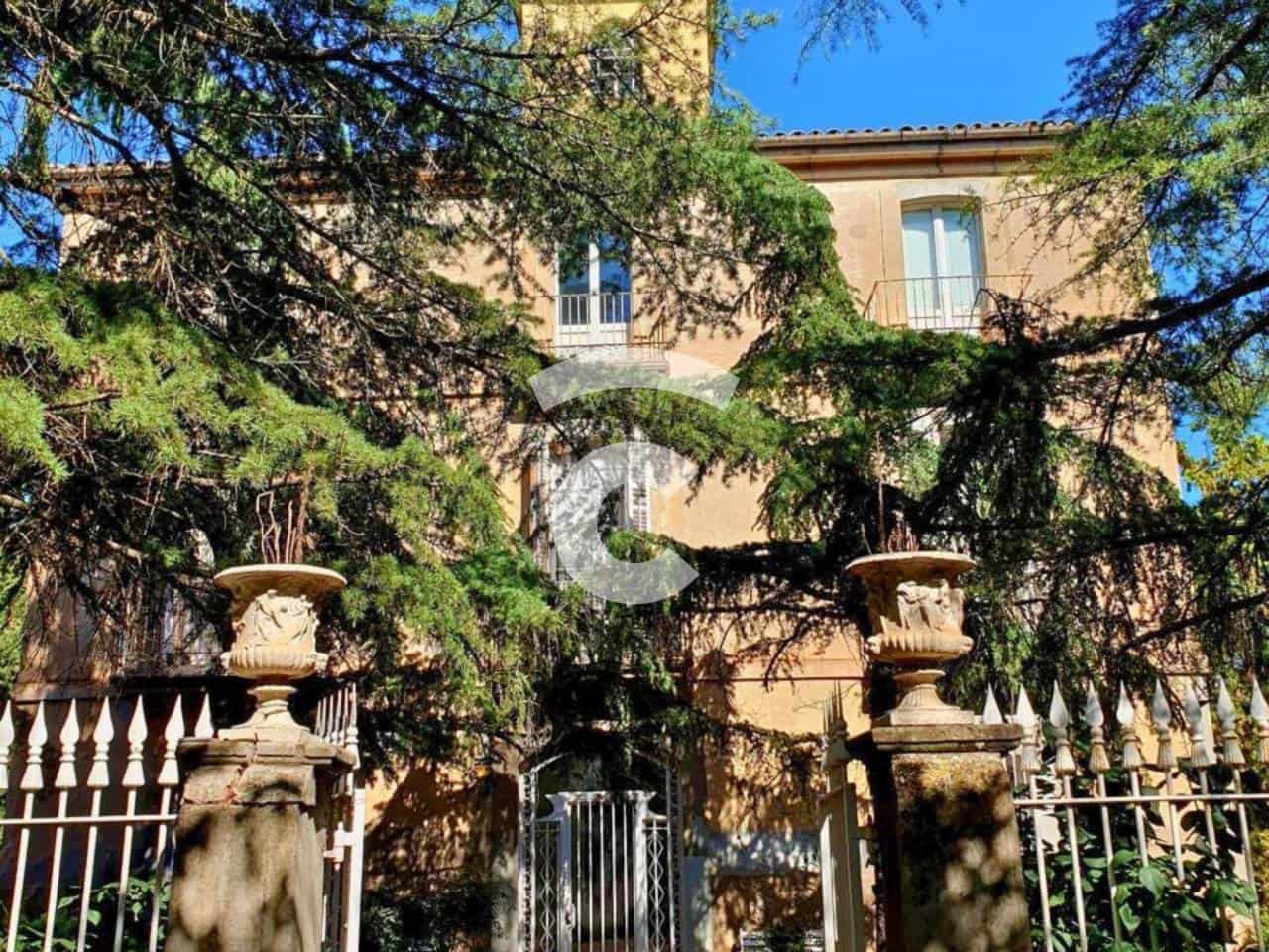 12 soverom Finca/Herregård til salgs i Sant Fruitos de Bages med svømmebasseng garasje - € 1 600 000 (Ref: 9331147)