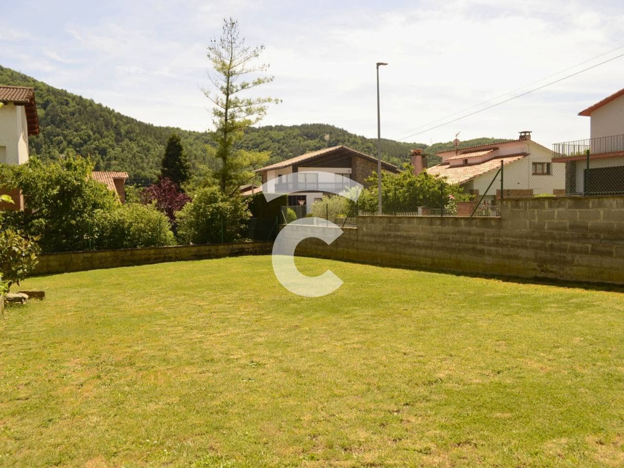 3 soveværelse Villa til salg i Ripoll med garage - € 410.000 (Ref: 9331148)