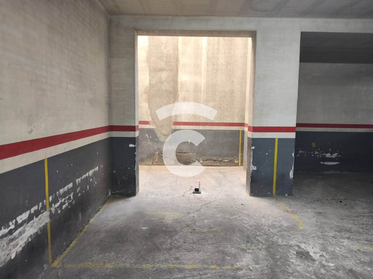 Garasje til salgs i Barcelona by - € 20 000 (Ref: 9331149)