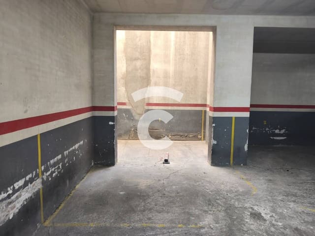 Garage te koop in La Nova Esquerra de L'Eixample, Barcelona stad - € 20.000 (Ref: 9331149)