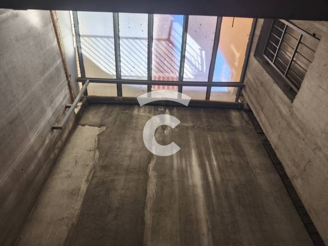 Garage te koop in La Nova Esquerra de L'Eixample, Barcelona stad - € 20.000 (Ref: 9331149)